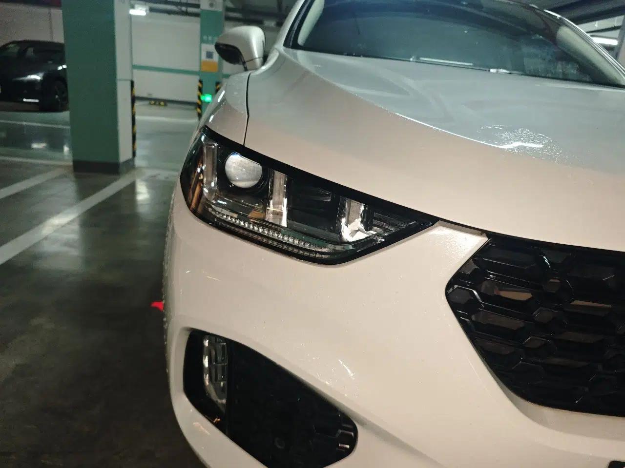 Wey VV5 2019 Upgraded Model 2.0T Two-Wheel Drive Ultra-Luxury Version China VI Standard — миниатюра 7