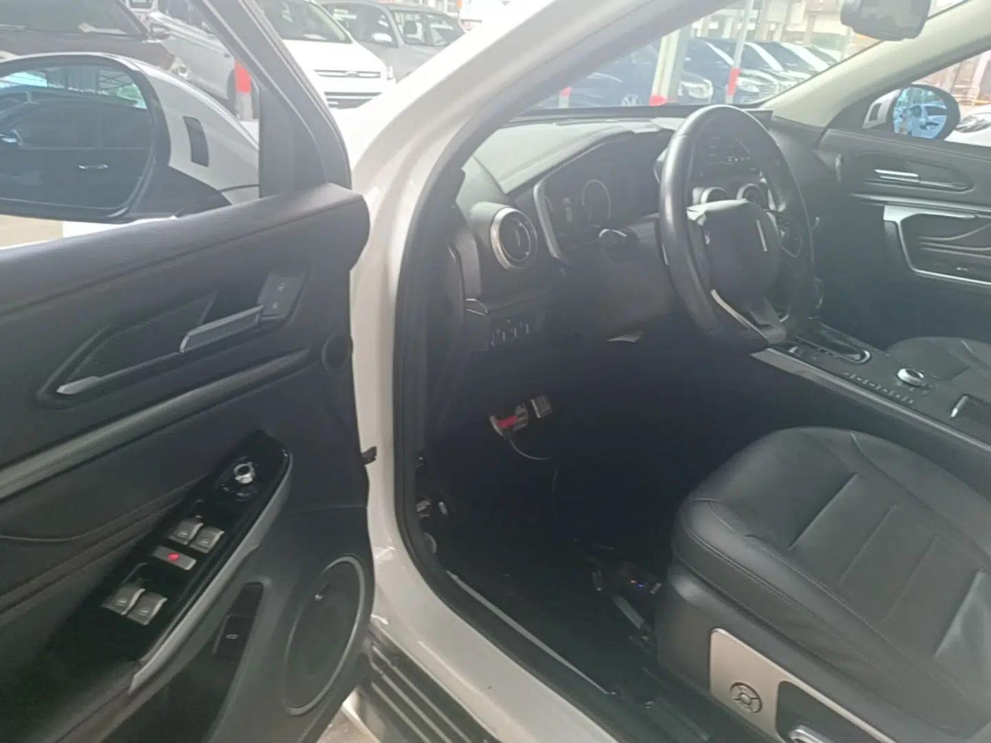 Wey VV5 2017 2.0T Flagship Edition — миниатюра 19