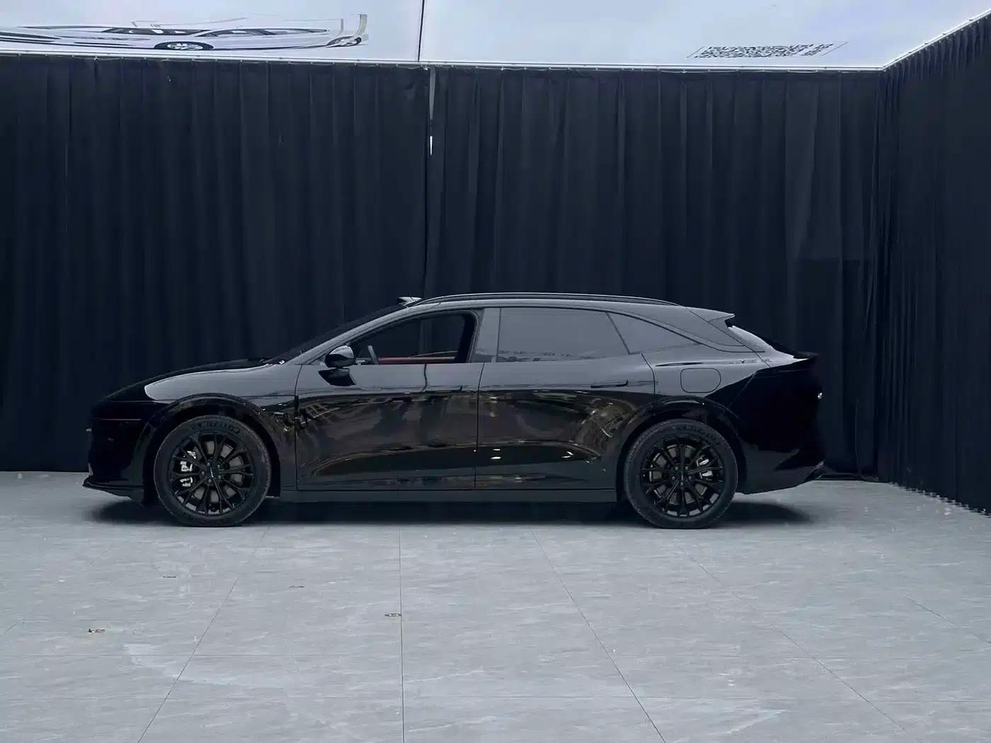 Jike 007GT 2025 Rear-Wheel Drive Intelligent Driving Edition 75kWh — миниатюра 18