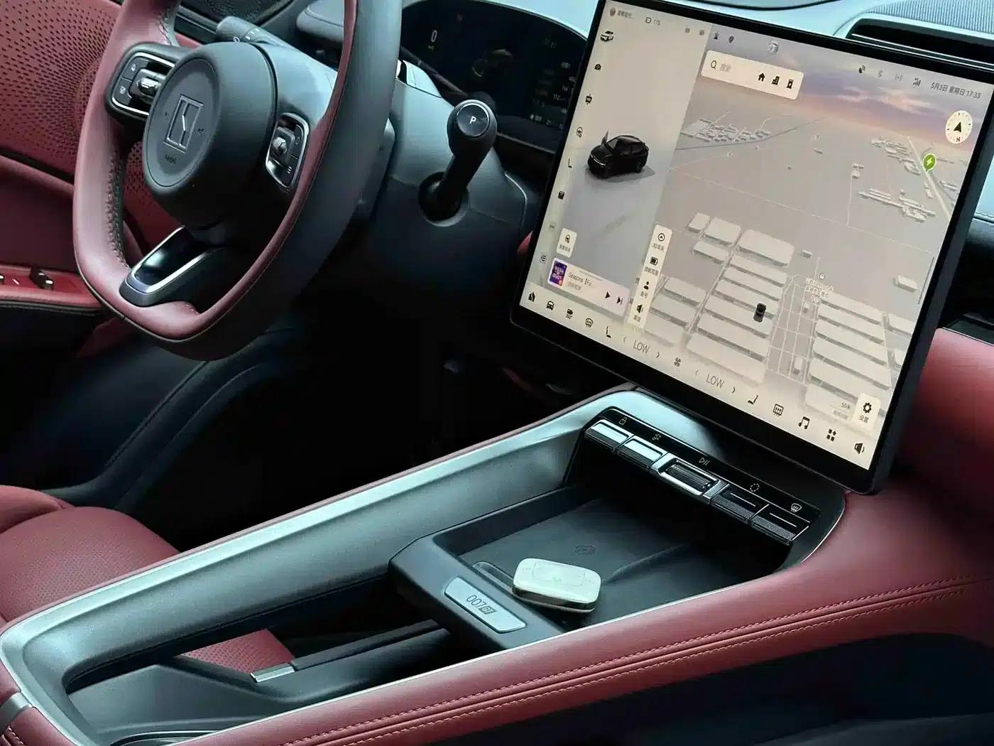 Jike 007GT 2025 Rear-Wheel Drive Intelligent Driving Edition 75kWh — миниатюра 10