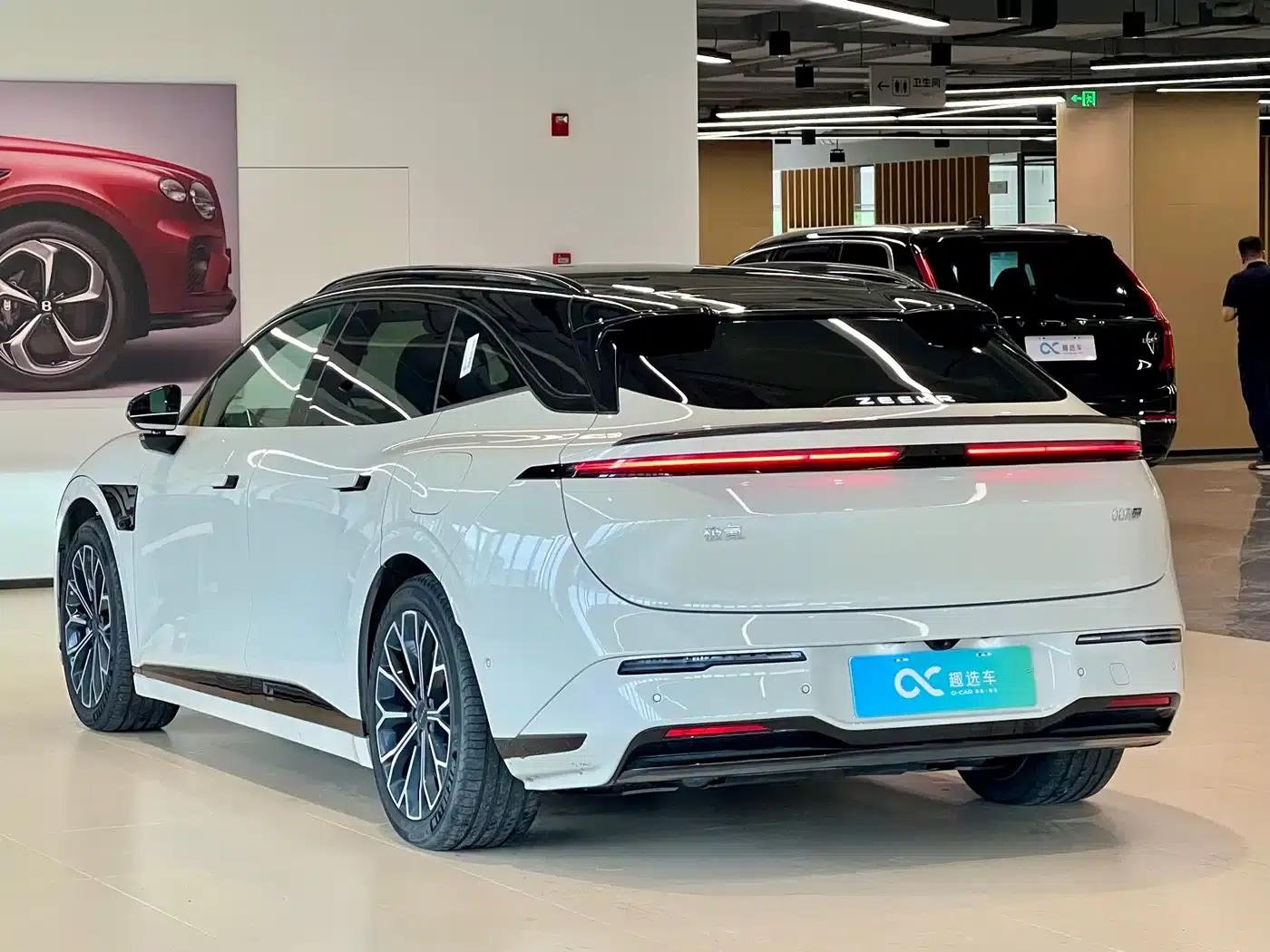 Jike 007GT 2025 Long Range Rear-Wheel Drive Intelligent Driving Edition 100kWh — миниатюра 5