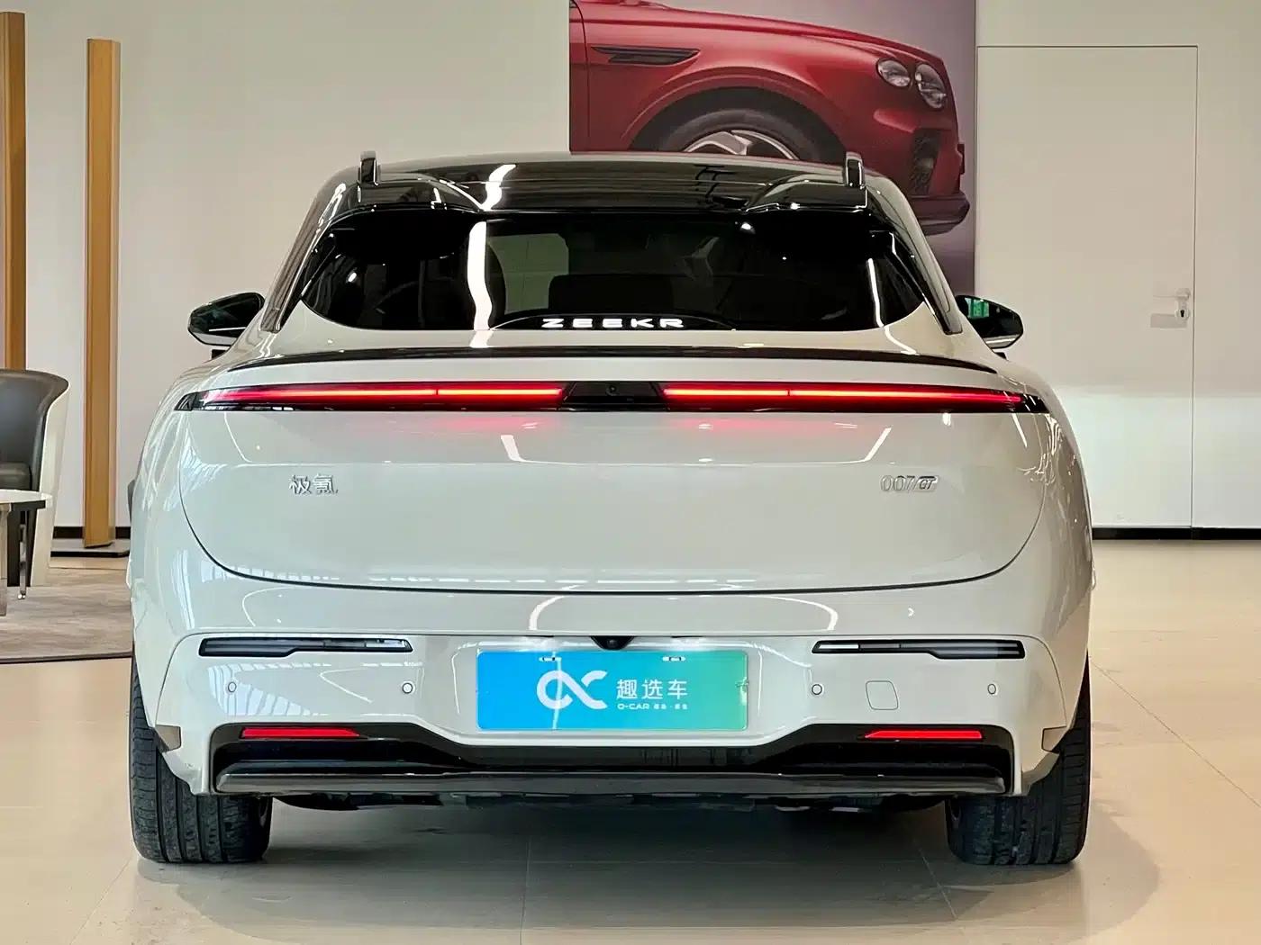 Jike 007GT 2025 Long Range Rear-Wheel Drive Intelligent Driving Edition 100kWh — миниатюра 6