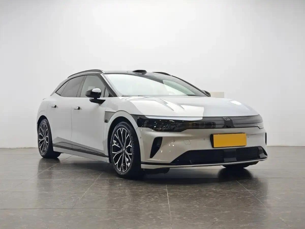 Extreme Krypton 007GT 2025 All-Wheel Drive Intelligent Driving Edition 75kWh — миниатюра 3