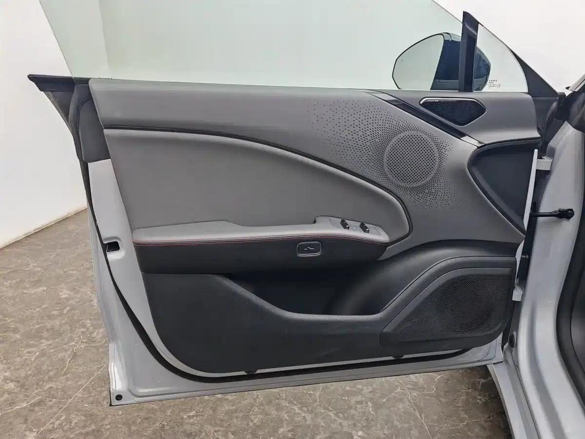 Extreme Krypton 007GT 2025 All-Wheel Drive Intelligent Driving Edition 75kWh — миниатюра 9