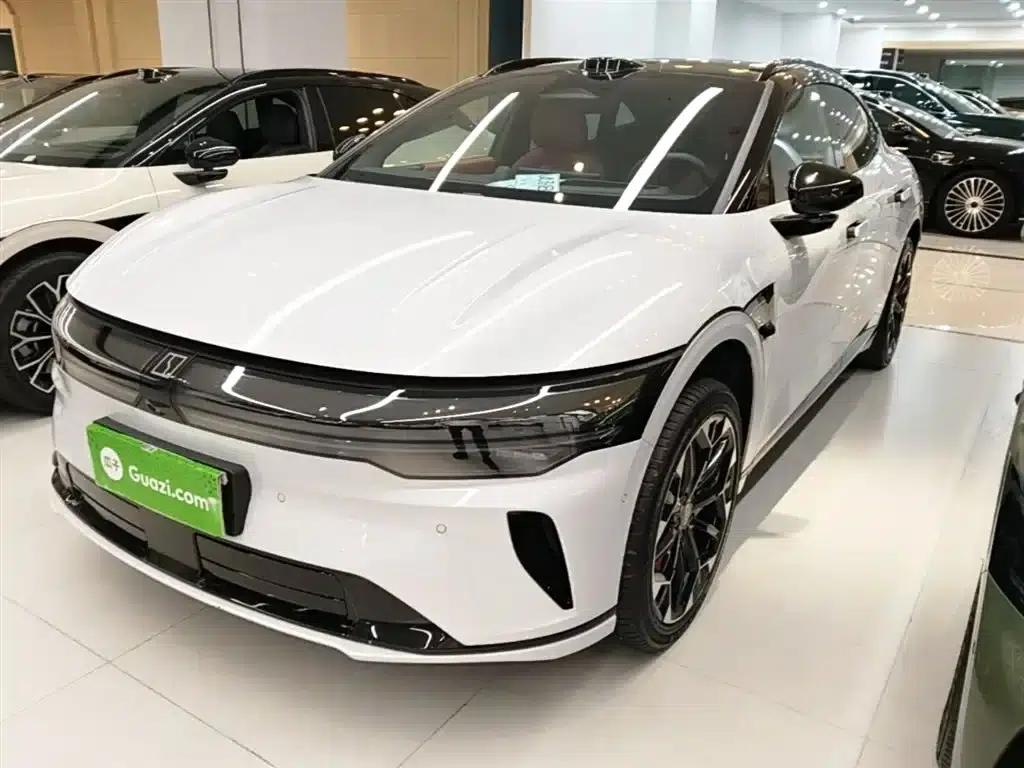 Extreme Krypton 007GT 2025 All-Wheel Drive Intelligent Driving Edition 75kWh — миниатюра 1