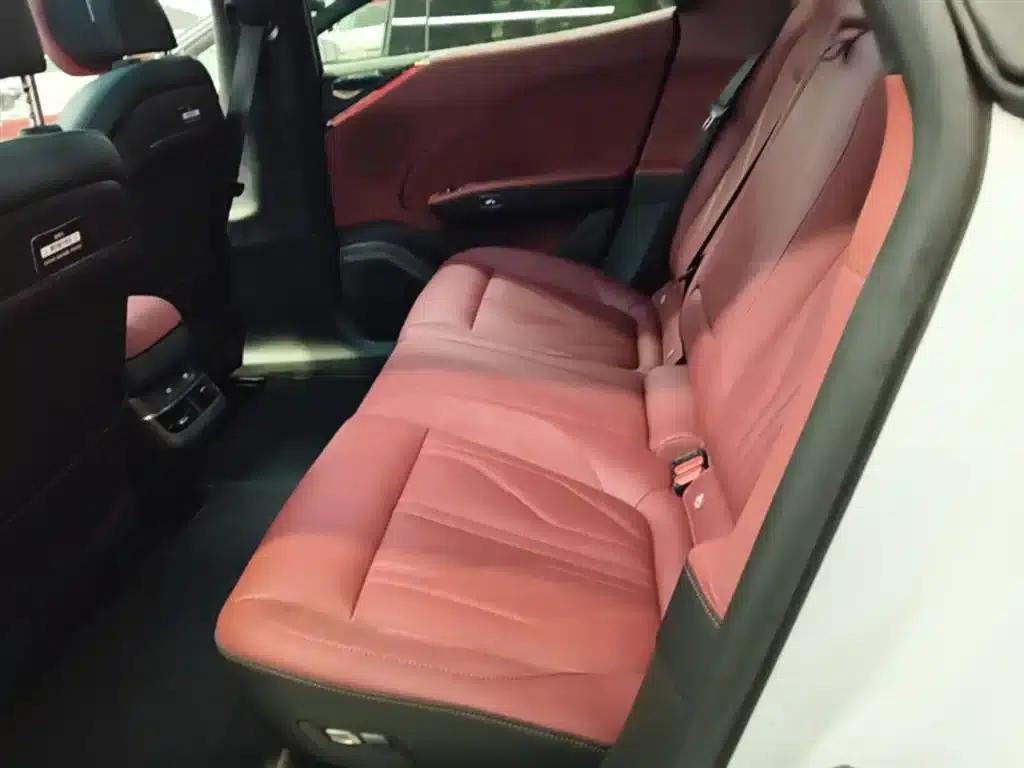 Extreme Krypton 007GT 2025 All-Wheel Drive Intelligent Driving Edition 75kWh — миниатюра 17