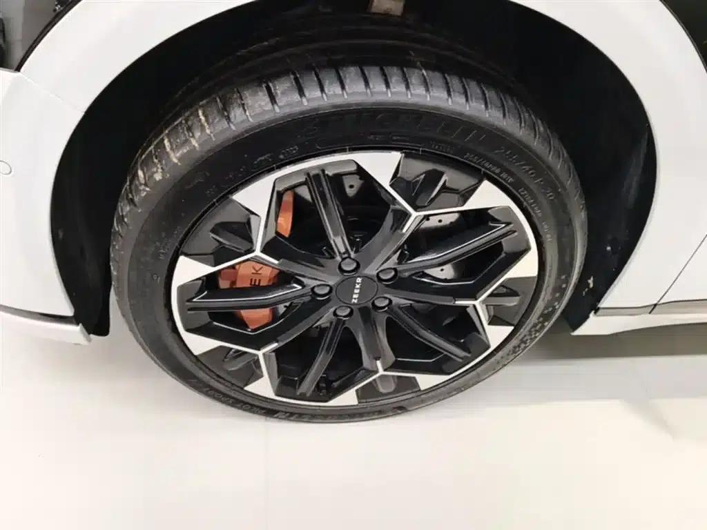 Extreme Krypton 007GT 2025 All-Wheel Drive Intelligent Driving Edition 75kWh — миниатюра 23