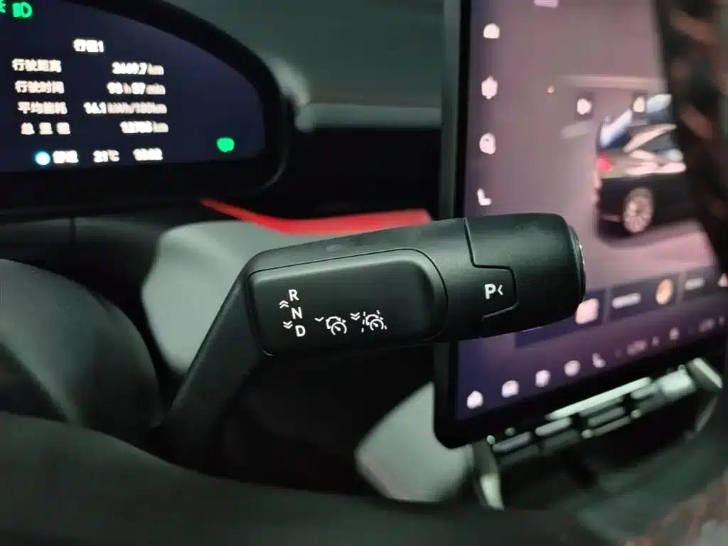 Jike 007GT 2025 Long Range Rear-Wheel Drive Intelligent Driving Edition 100kWh — миниатюра 14