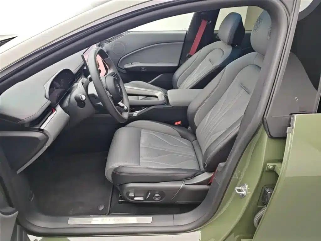 Jike 007GT 2025 Long Range Rear-Wheel Drive Intelligent Driving Edition 100kWh — миниатюра 15