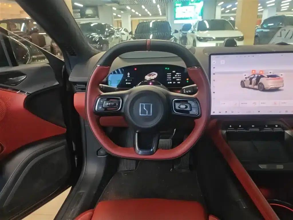 Jike 007GT 2025 Rear-Wheel Drive Intelligent Driving Edition 75kWh — миниатюра 11