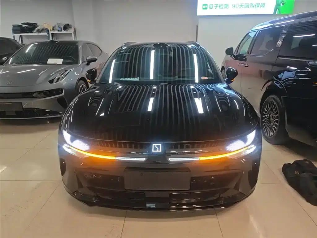 Jike 007GT 2025 Rear-Wheel Drive Intelligent Driving Edition 75kWh — миниатюра 3