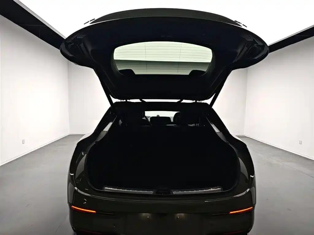 Jike 007GT 2025 Long Range Rear-Wheel Drive Intelligent Driving Edition 100kWh — миниатюра 19