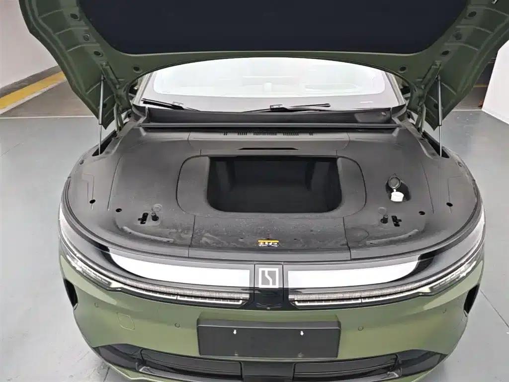 Jike 007GT 2025 Long Range Rear-Wheel Drive Intelligent Driving Edition 100kWh — миниатюра 20