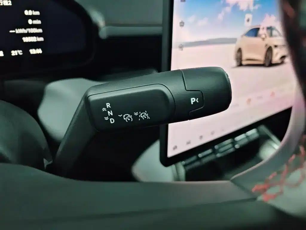 Jike 007GT 2025 Long Range Rear-Wheel Drive Intelligent Driving Edition 100kWh — миниатюра 14
