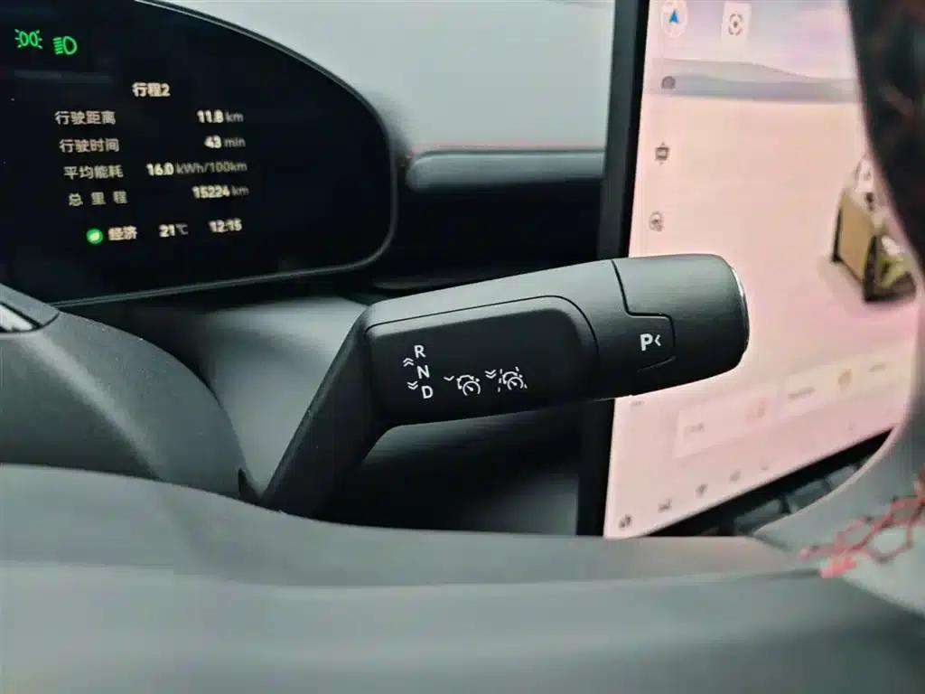 Jike 007GT 2025 Long Range Rear-Wheel Drive Intelligent Driving Edition 100kWh — миниатюра 14