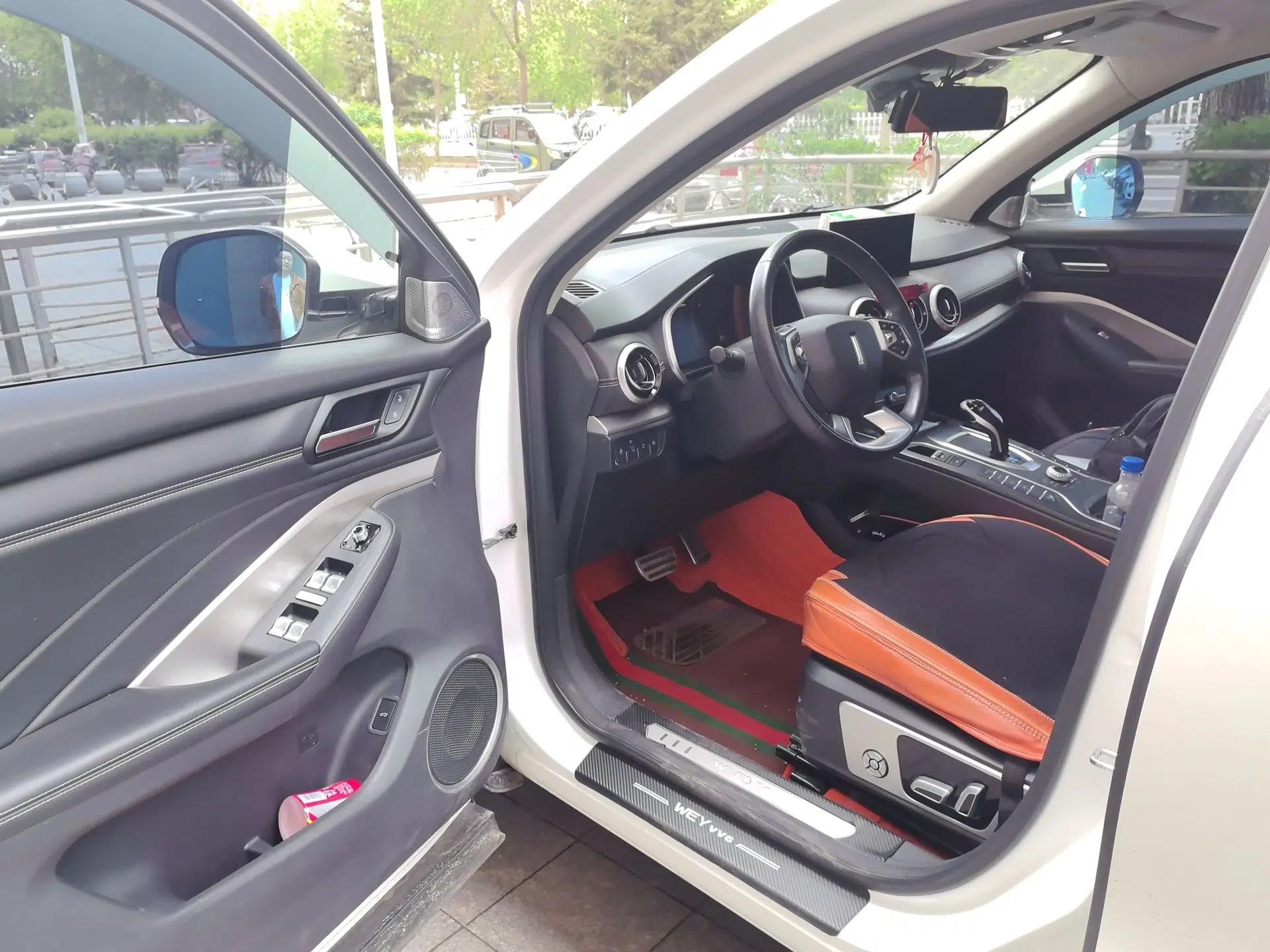 Wey VV6 2018 2.0T Two-Wheel Drive Flagship Version China V Standard — миниатюра 17