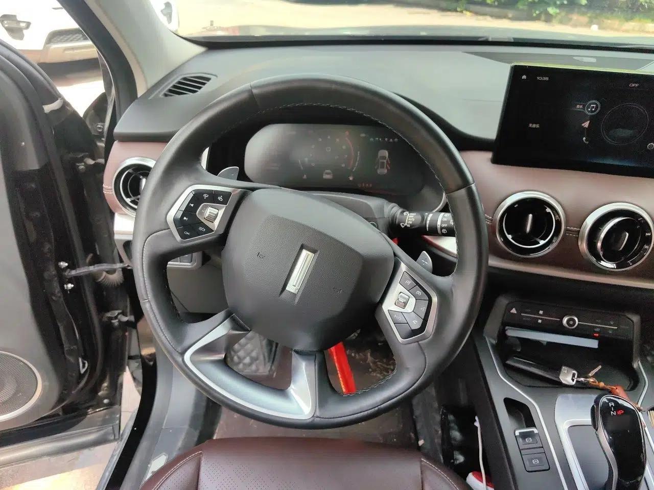 Wey VV6 2020 2.0T Two-Wheel Drive Smart Protection+ — миниатюра 11