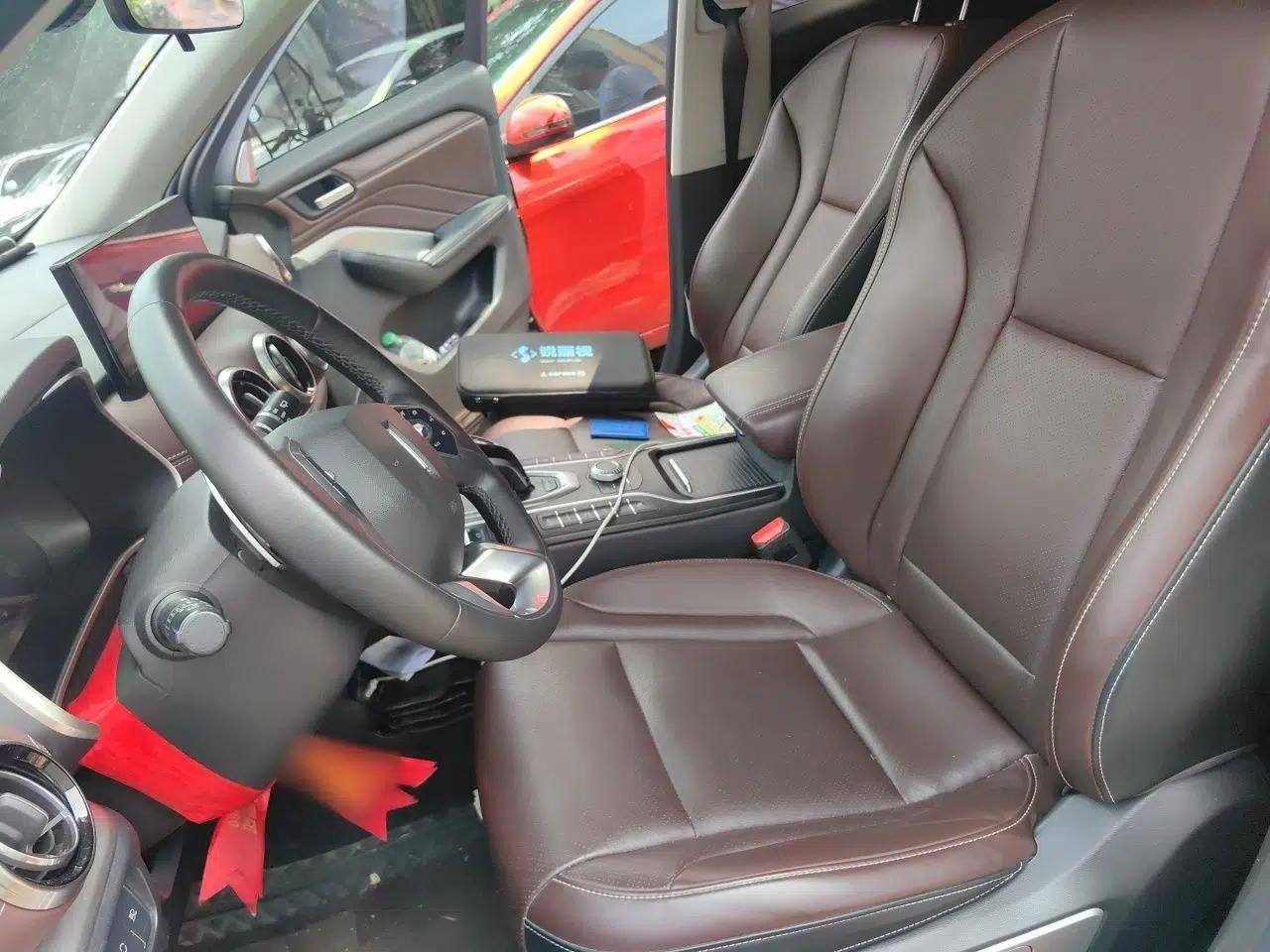Wey VV6 2020 2.0T Two-Wheel Drive Smart Protection+ — миниатюра 16
