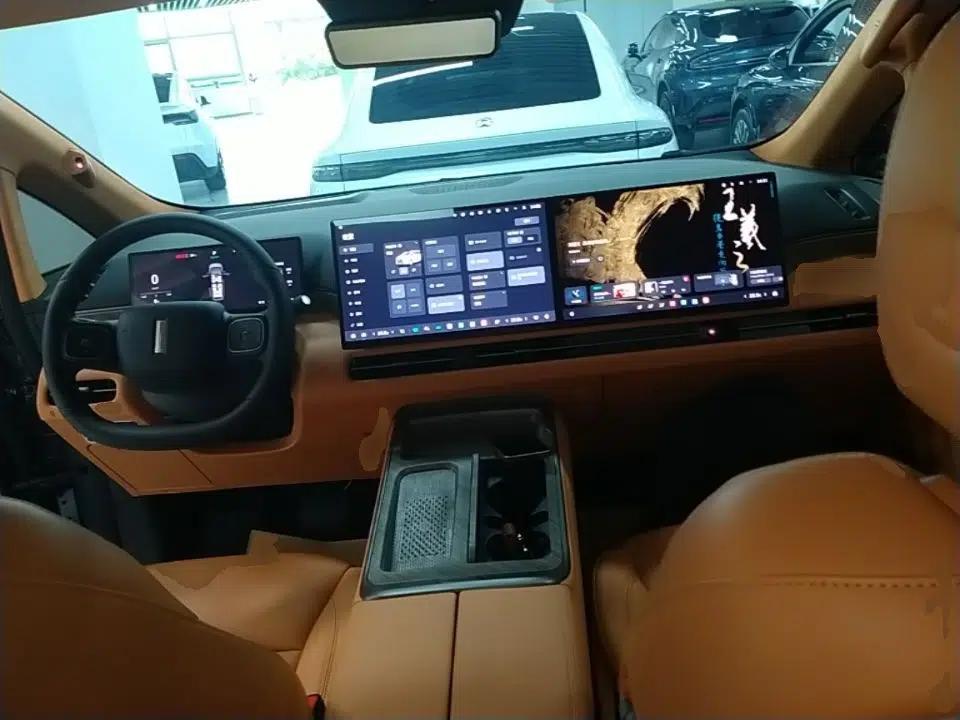 Wey Gaoshan 2025 Four-Wheel Drive Alpine 8 — миниатюра 13