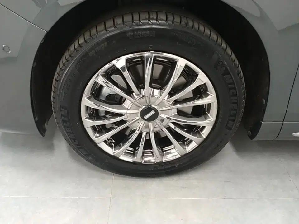 Wey Gaoshan 2025 Four-Wheel Drive Alpine 8 — миниатюра 8