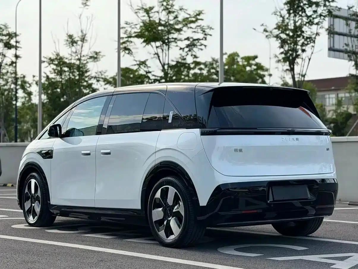 Jike MIX 2025 Intelligent Driving Edition — миниатюра 5