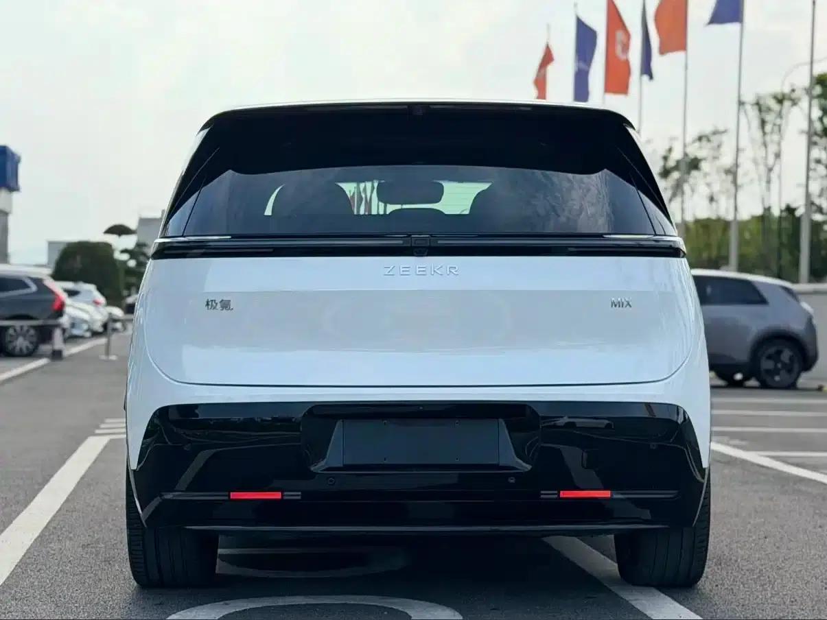 Jike MIX 2025 Intelligent Driving Edition — миниатюра 6