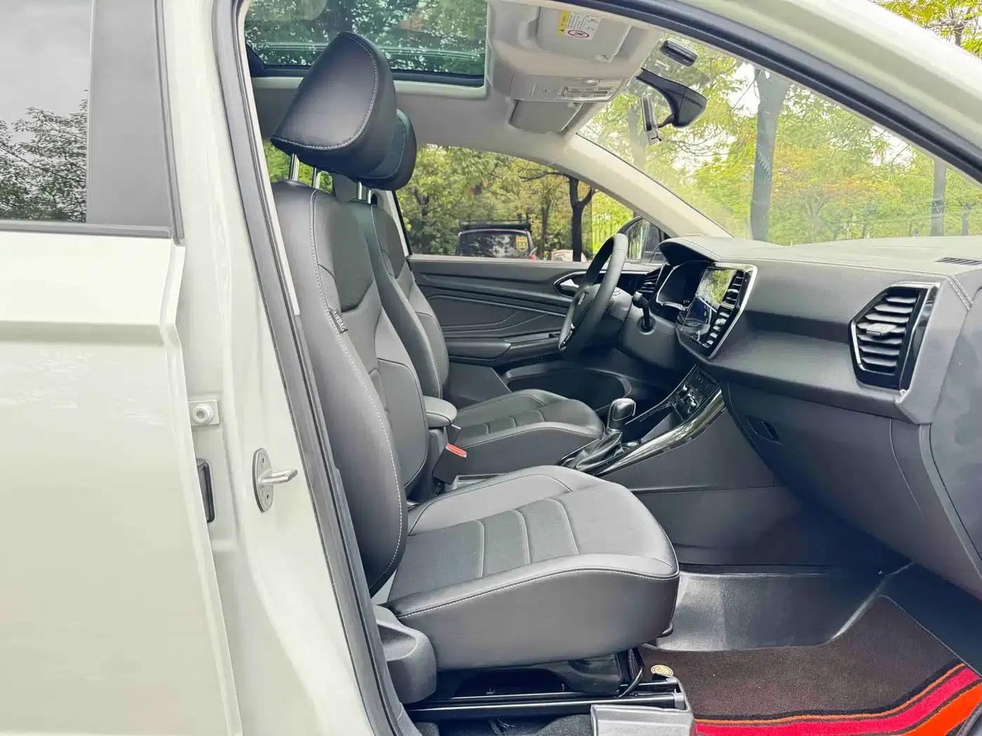 Jetta VS7 2022 Panda Edition 1.4T Automatic Enjoyment Pro — миниатюра 12