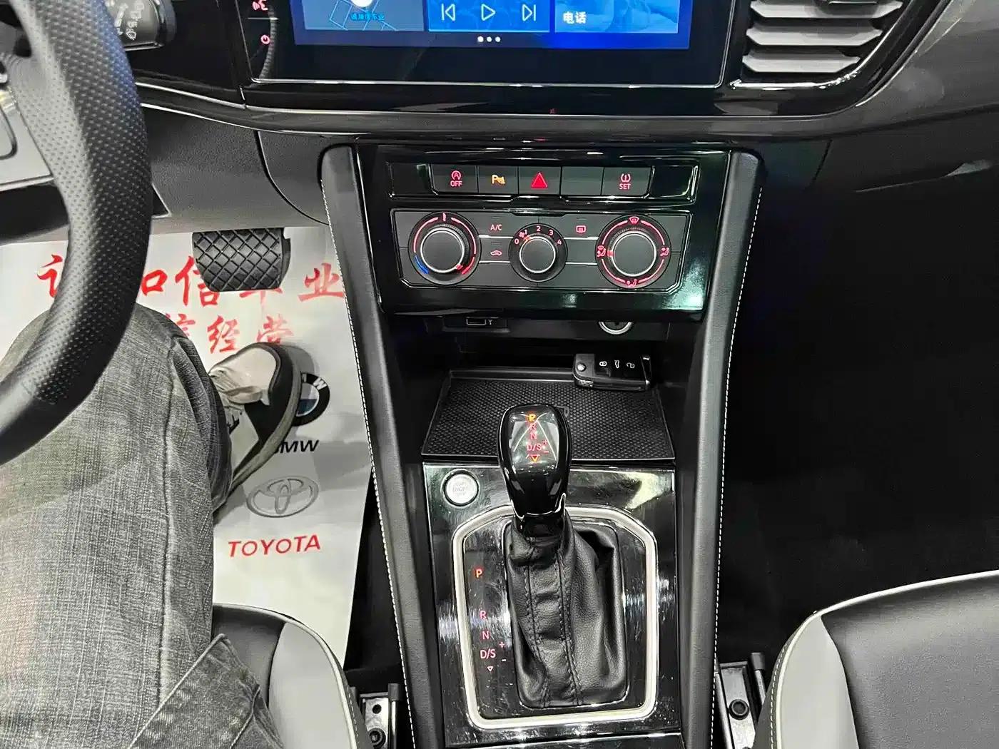Jetta VS7 2022 280TSI Automatic High-Gloss Enjoy Edition — миниатюра 11