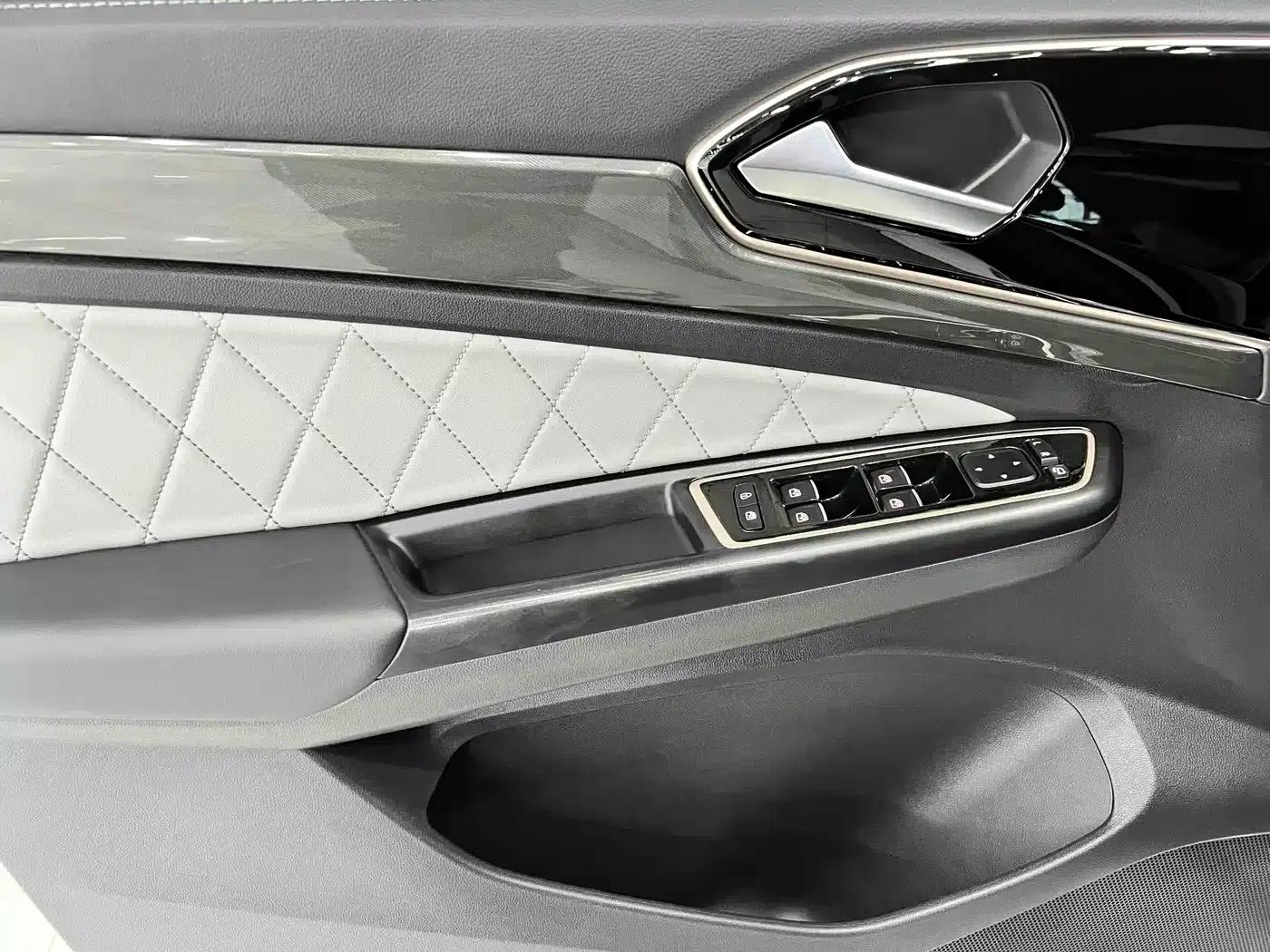 Jetta VS7 2022 280TSI Automatic High-Gloss Enjoy Edition — миниатюра 8