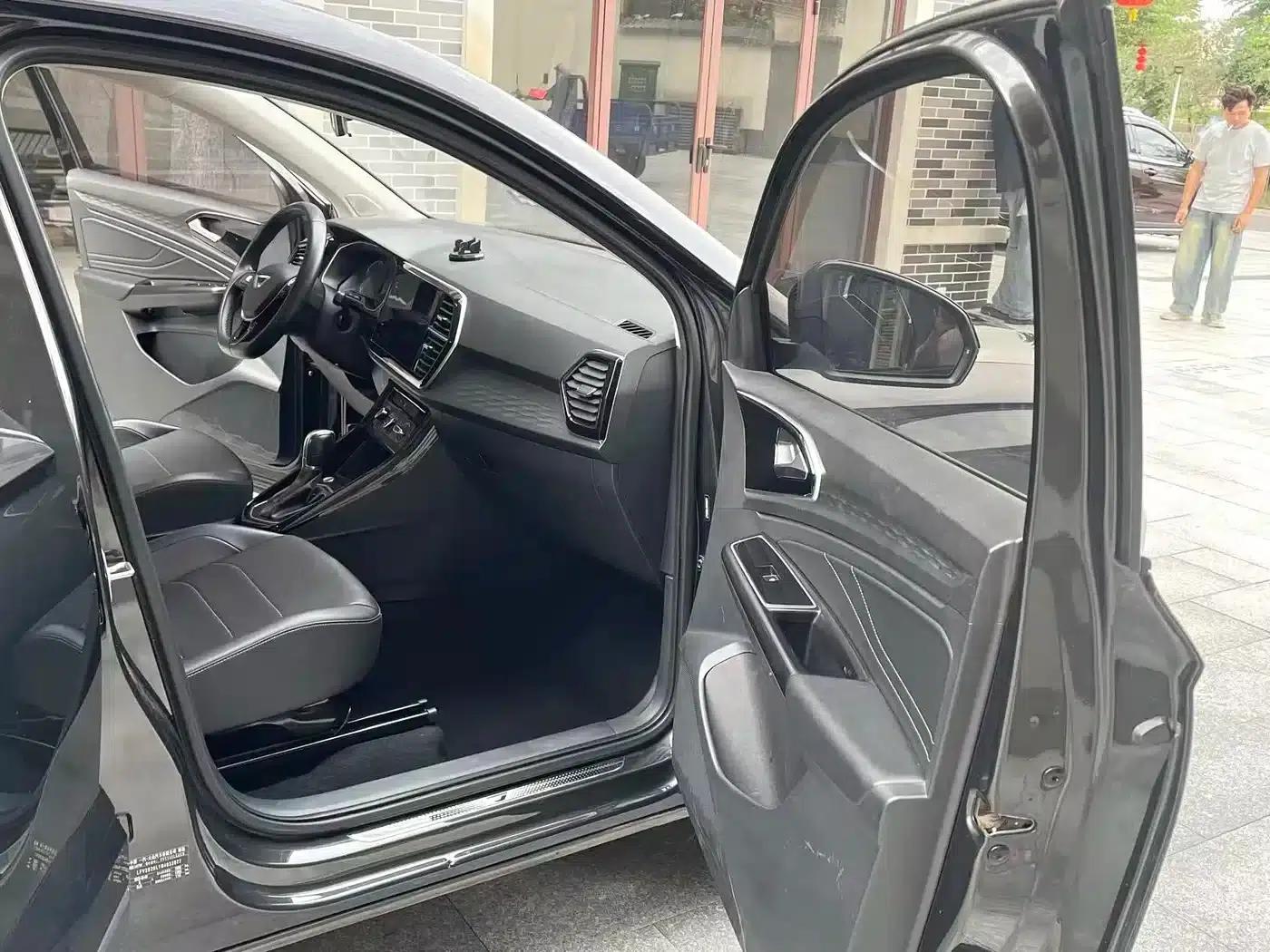 Jetta VS5 2022 280TSI Automatic Enjoyment Edition — миниатюра 11