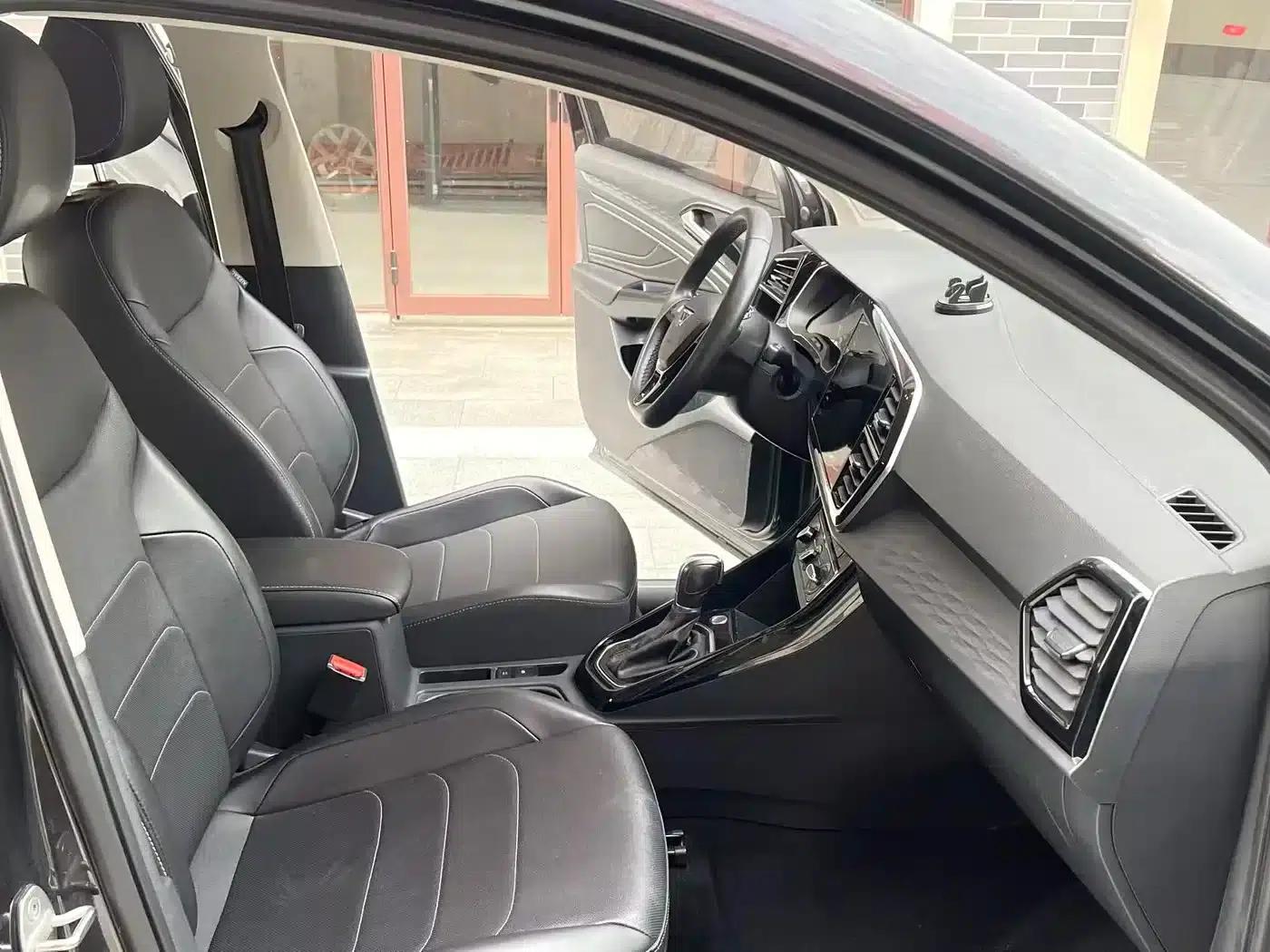 Jetta VS5 2022 280TSI Automatic Enjoyment Edition — миниатюра 13