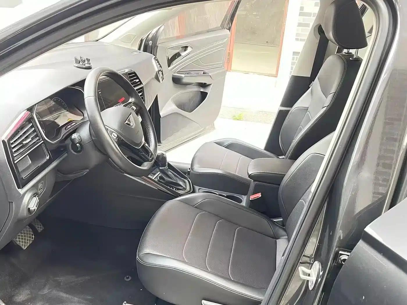 Jetta VS5 2022 280TSI Automatic Enjoyment Edition — миниатюра 14
