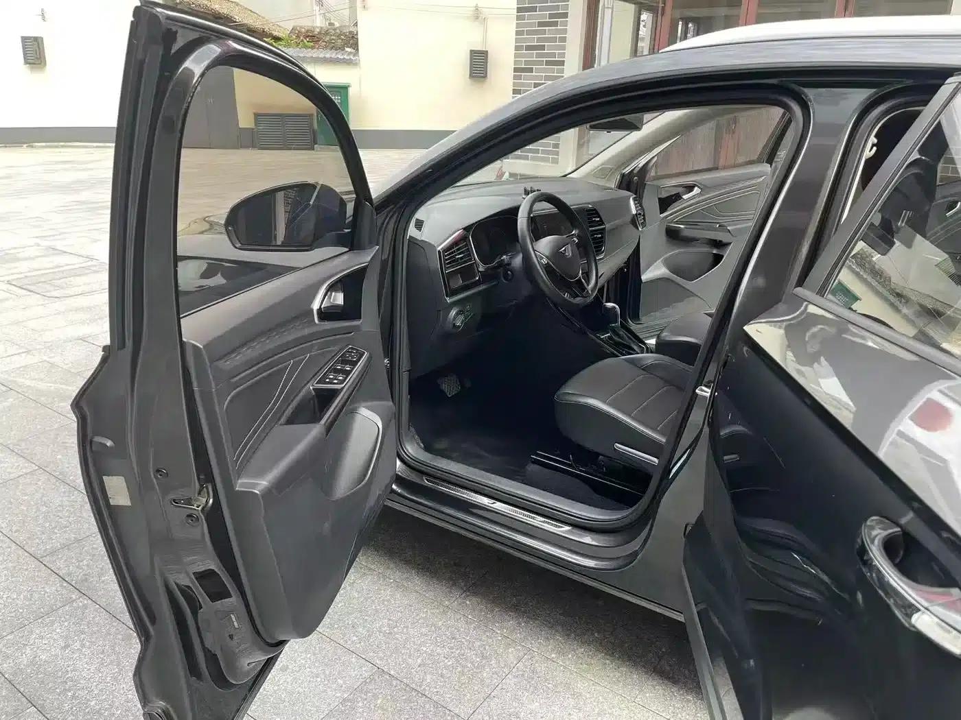 Jetta VS5 2022 280TSI Automatic Enjoyment Edition — миниатюра 8