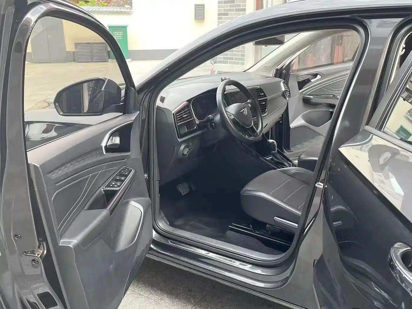 Jetta VS5 2022 280TSI Automatic Enjoyment Edition — миниатюра 9