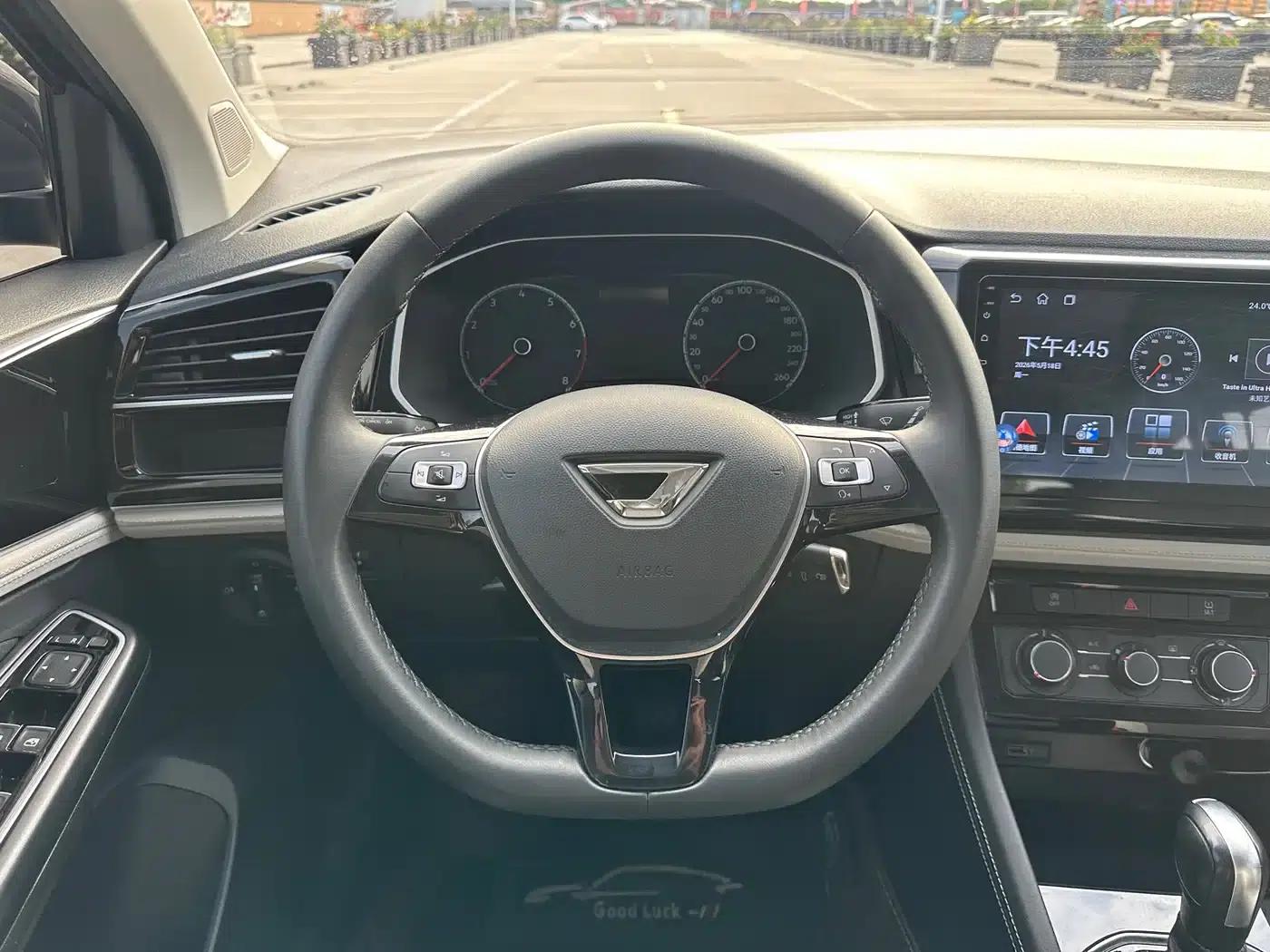 Jetta VS5 2023 280TSI Automatic Entry-Level Model — миниатюра 13