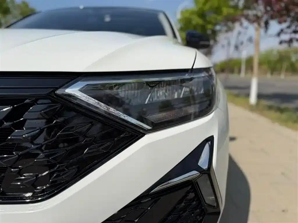 Jetta VS5 2022 280TSI Automatic High Gloss Enjoyment Edition — миниатюра 16