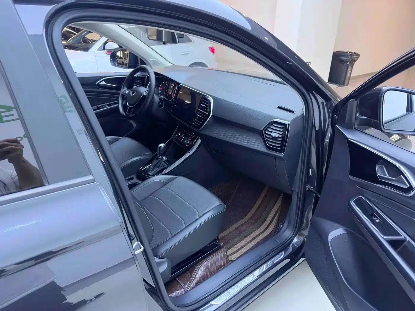 Jetta VS5 2022 280TSI Automatic Enjoyment Pro — миниатюра 8