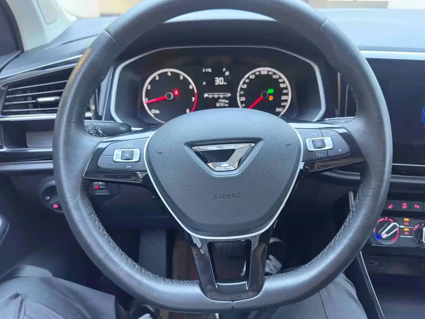 Jetta VS5 2022 280TSI Automatic Enjoyment Pro — миниатюра 10