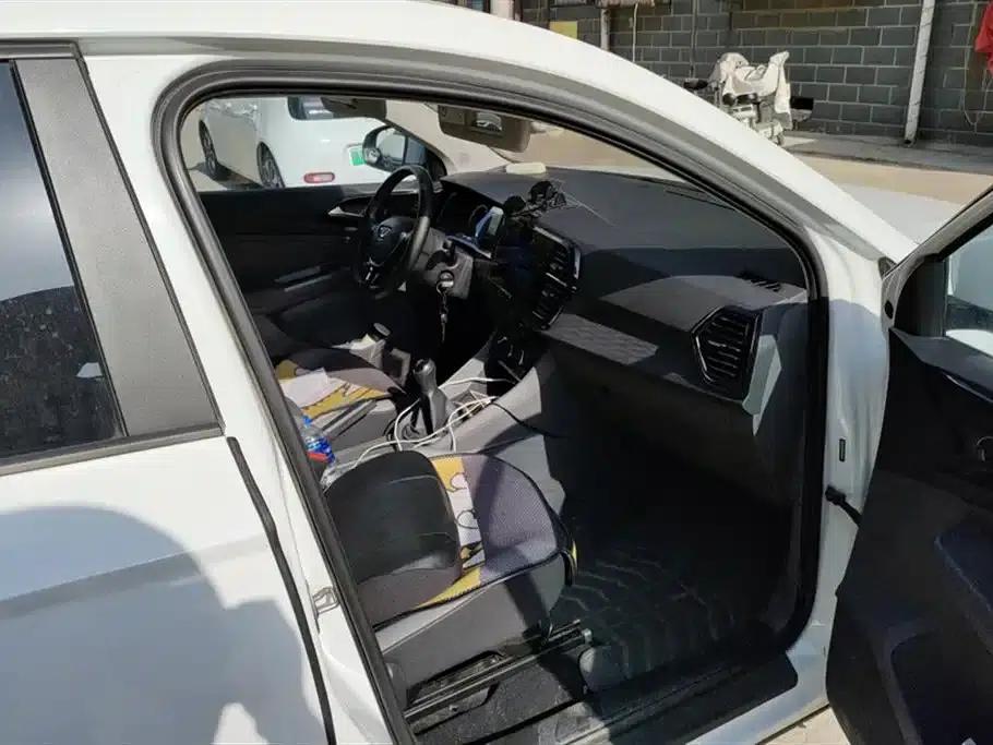 Jetta VS5 2019 280TSI Manual Entry-level Model — миниатюра 8