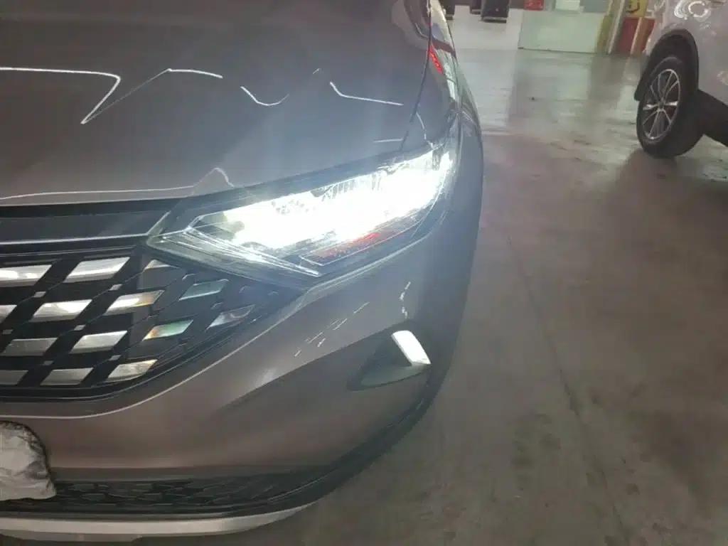 Jetta VS5 2019 280TSI Automatic Enjoyment Edition — миниатюра 24