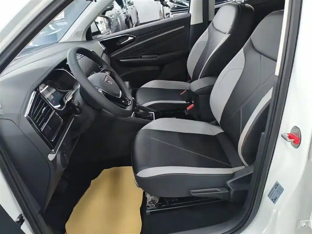 Jetta VS5 2024 280TSI Automatic Enjoy Edition — миниатюра 15