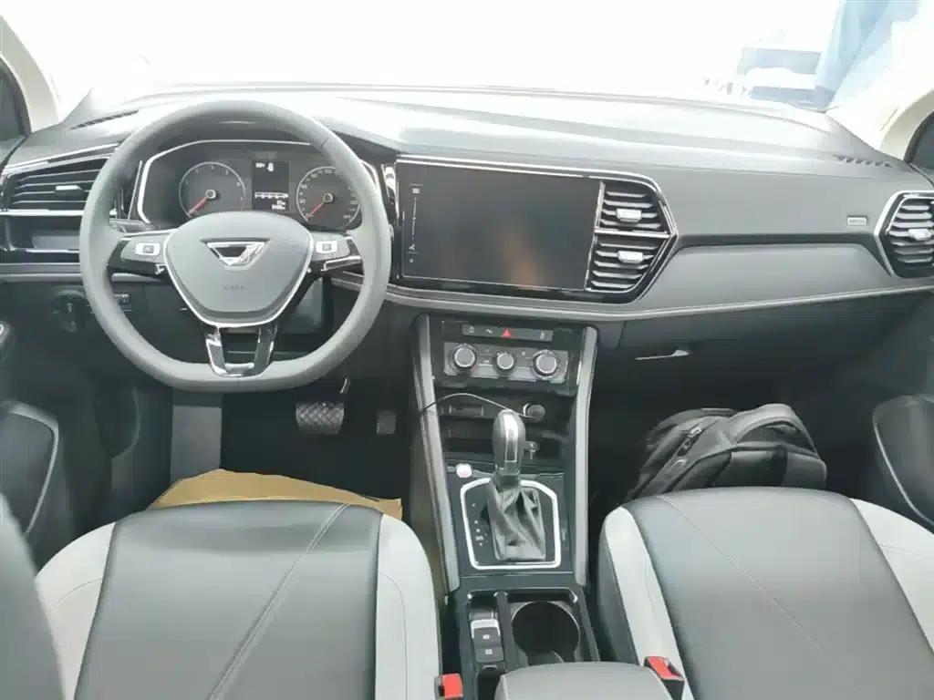 Jetta VS5 2024 280TSI Automatic Enjoy Edition — миниатюра 10