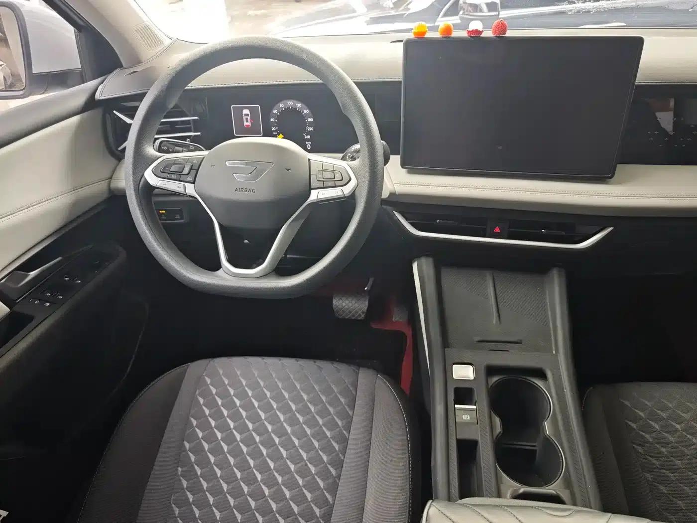 Jetta VS8 2026 280TSI Automatic Smart Edition — миниатюра 6