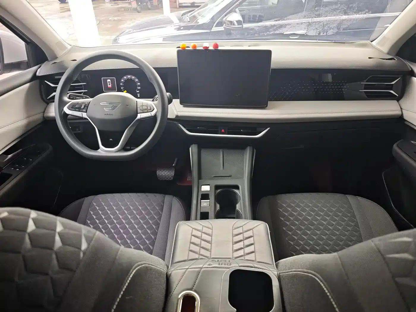 Jetta VS8 2026 280TSI Automatic Smart Edition — миниатюра 8