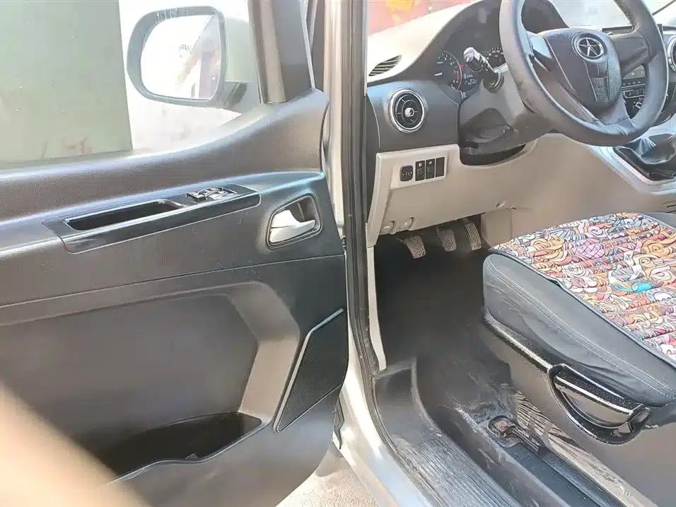 Refine M3 2018 IKEA Edition 1.6L Luxury — миниатюра 14