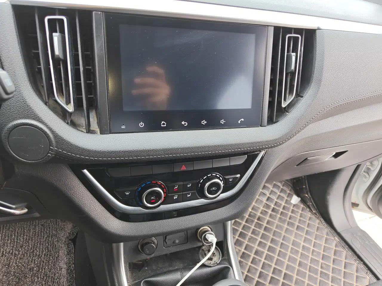 Isuzu JLM 2019 2.5T Two-Wheel Drive Diesel Luxury Version Ruimai S Extended Version JE4D25Q5A — миниатюра 14