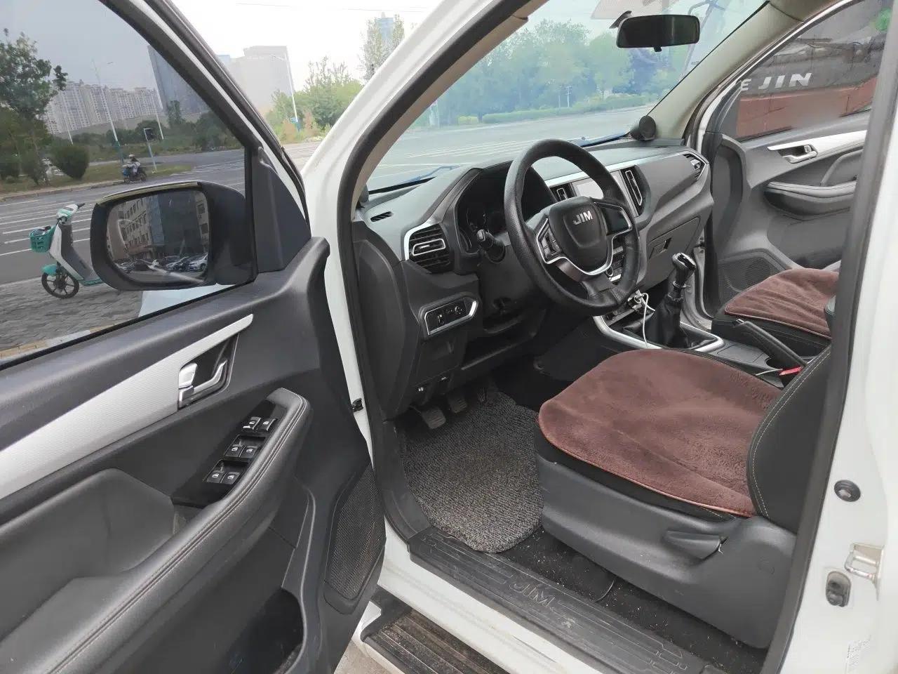 Isuzu JLM 2019 2.5T Two-Wheel Drive Diesel Luxury Version Ruimai S Extended Version JE4D25Q5A — миниатюра 17