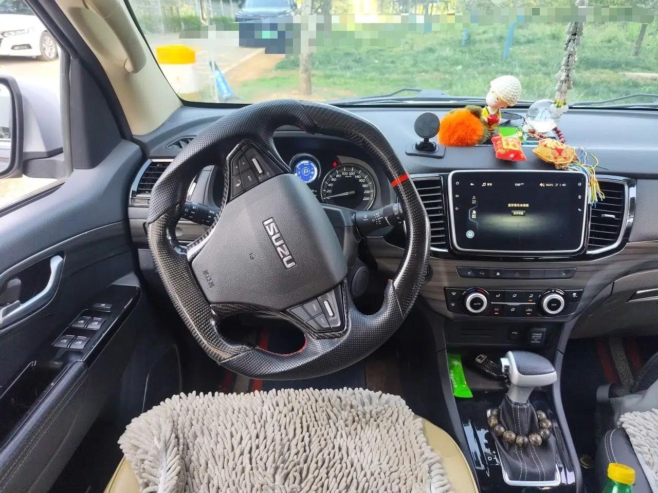 Isuzu mu-X 2020 1.9T Diesel Automatic 4x4 Enjoyment Edition 5 Seats China VI Standard — миниатюра 11