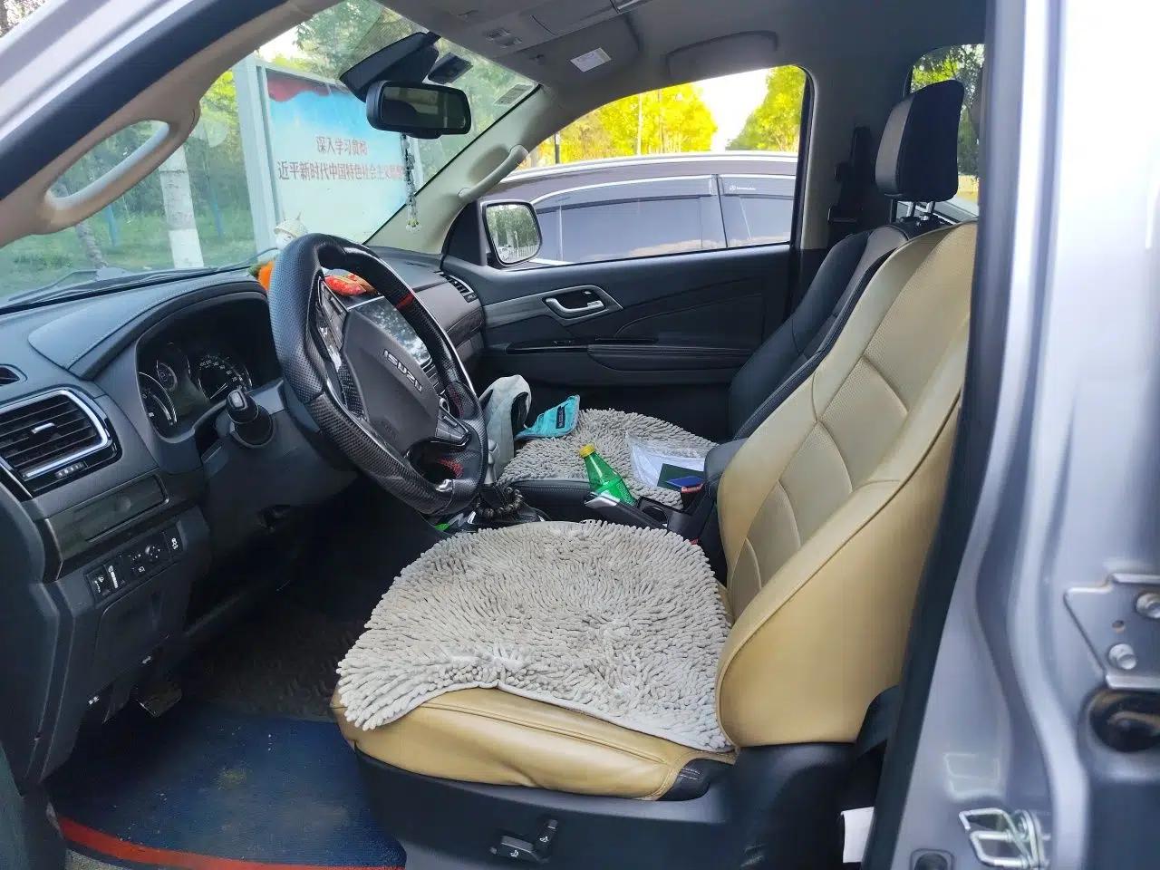 Isuzu mu-X 2020 1.9T Diesel Automatic 4x4 Enjoyment Edition 5 Seats China VI Standard — миниатюра 16