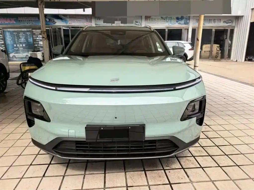 Jetour Mountain & Sea L7 2024 Model 1.5T 120km ULTRA 5-Seater — миниатюра 2